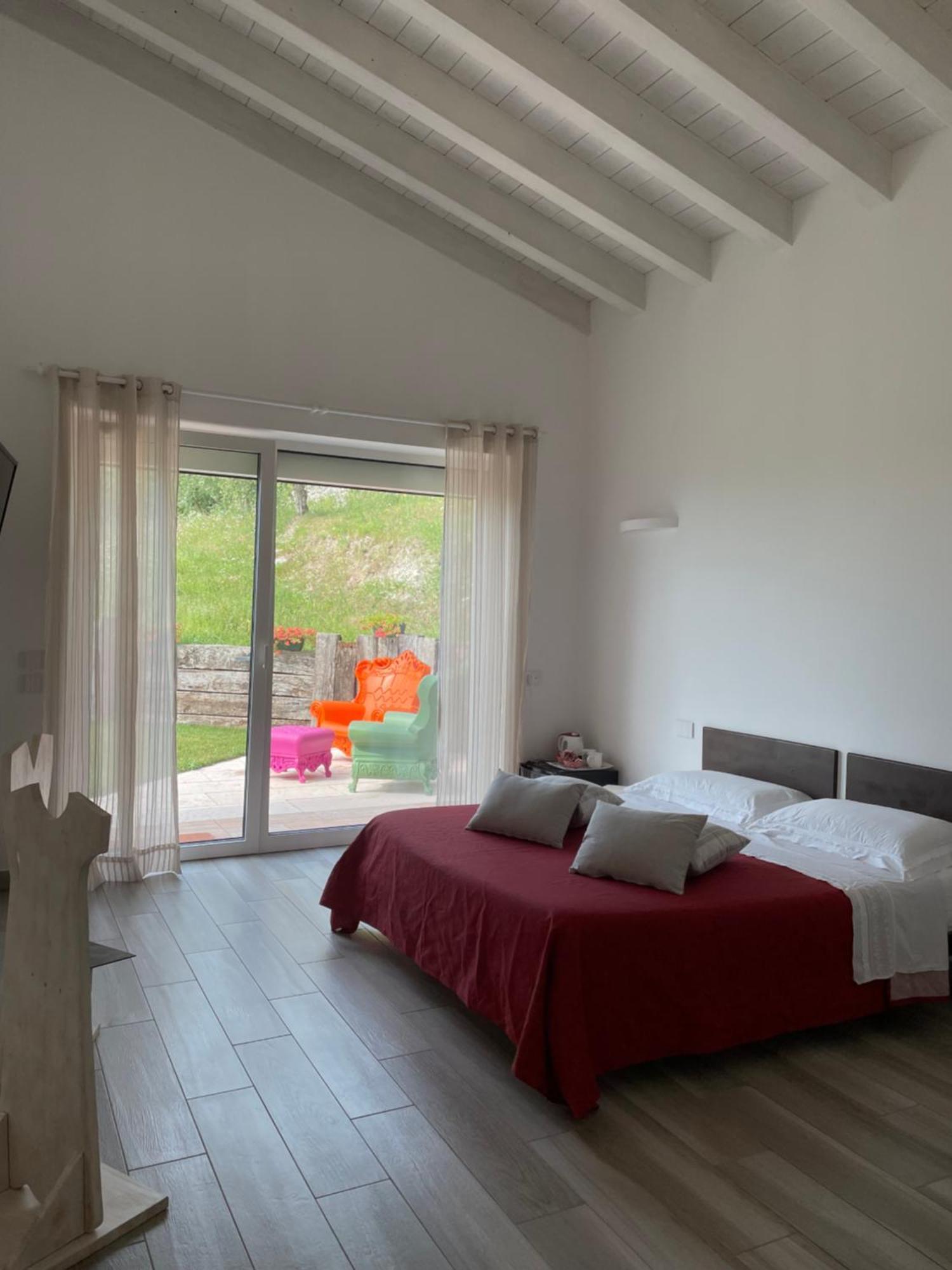 La Terrazza In Collina Bed and Breakfast Cavalo Exteriör bild